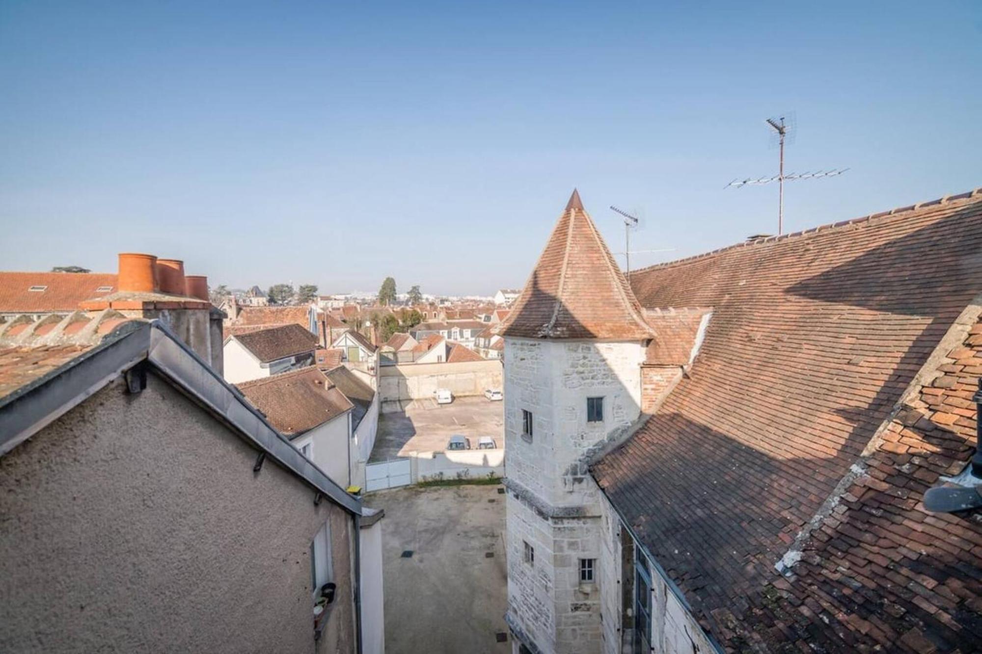 Robillard 2 - Sejour A Auxerre Apartment Bagian luar foto